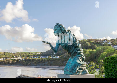 Fair Wind und folgenden Meere, New Quay Wales Küstenweg Statue Stockfoto