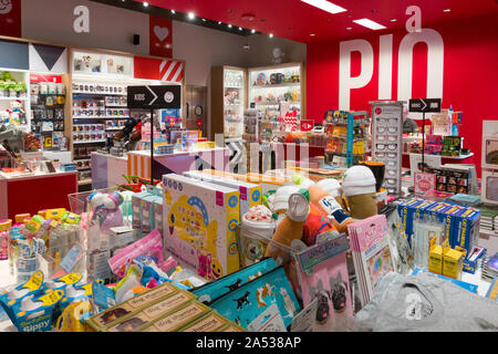 Paa Store in den Geschäften am Hudson Yards Komplex, NYC, USA Stockfoto