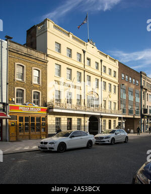 Das Star Hotel in Southampton, High Street ist eine ehemalige Poststation aus dem frühen 17. Jahrhundert. Das heutige Gebäude stammt aus dem 18. Cen Stockfoto