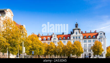 Blick auf historische Gebäude am Prinzregentenplatz in München Bogenhausen, Deutschland Stockfoto