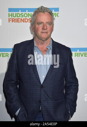 New York, Vereinigte Staaten. 17 Okt, 2019. Schauspieler Aidan Quinn kommt auf dem Roten Teppich und den Hudson River Park jährlichen Gala Michael R., Bloomberg, David Chang und Lucy Liu Bei Cipriani South Street in New York City am Donnerstag, Oktober 17, 2019 ehren. Foto von Louis Lanzano/UPI Quelle: UPI/Alamy leben Nachrichten Stockfoto