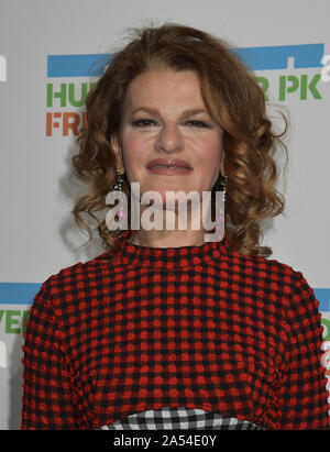 New York, Vereinigte Staaten. 17 Okt, 2019. Sandra Bernhard kommt auf dem Roten Teppich und den Hudson River Park jährlichen Gala Michael R., Bloomberg, David Chang und Lucy Liu Bei Cipriani South Street in New York City am Donnerstag, Oktober 17, 2019 ehren. Foto von Louis Lanzano/UPI Quelle: UPI/Alamy leben Nachrichten Stockfoto