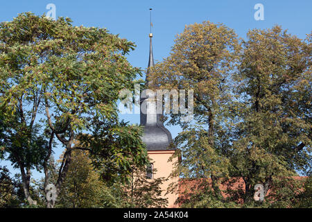 Nauen Ot Ribbeck, Deutschland. 13 Okt, 2019. Die Kirche von Ribbeck. Credit: Soeren Stache/dpa-Zentralbild/ZB/dpa/Alamy leben Nachrichten Stockfoto