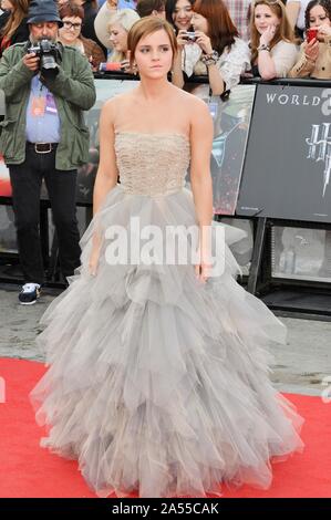 Emma Watson. 'Harry Potter und die Heiligtümer des Todes" - Weltpremiere, Trafalgar Square, London. Großbritannien Stockfoto