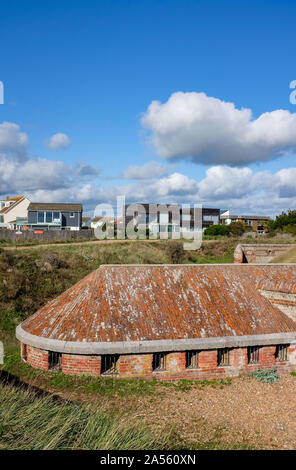 Shoreham durch Sea West Sussex UK-Shoreham Redoubt Fort ist eine defensive Struktur am Eingang Shoreham Hafen, an der Mündung des Flusses Adur Stockfoto