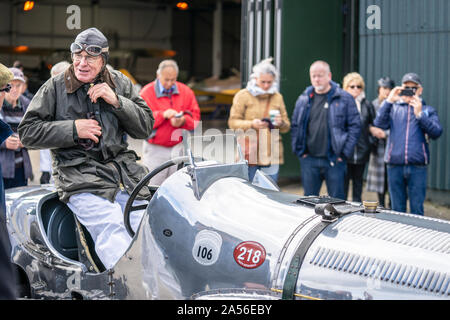 OLD WARDEN, BEDFORDSHIRE, GROSSBRITANNIEN, 6. OKTOBER 2019. 24 Liter Napier Railton.Renntag bei Shuttleworth. Stockfoto