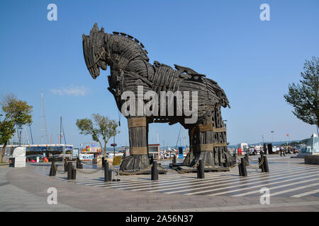 CANAKKALE, Türkei - 14 August, 2017: Nachbildung der Trojanische Pferd in der Stadt Canakkale, Türkei. Stockfoto