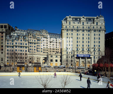 Ansicht des Willard Hotel von Pershing's Park Eisbahn, Washington, D.C Stockfoto