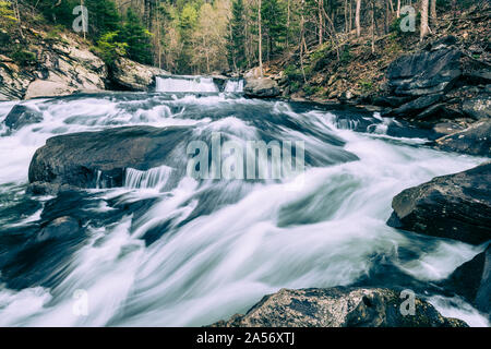 Baby Wasserfälle und Stromschnellen des Tellico Fluss, TN # 1. Stockfoto