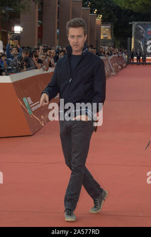 Italien, Rom, 18. Oktober 2019: 14 Rome Film Festival, Edward Norton nimmt an den roten Teppich des Rom für die Close Encounters". Foto © Stockfoto