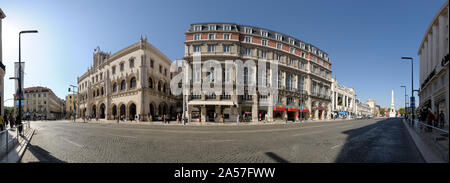 Gebäude auf einem Marktplatz, Rossio Platz, Lissabon, Portugal Stockfoto