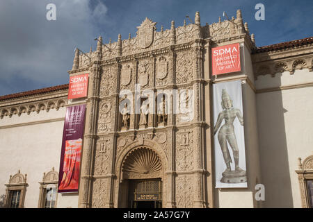 Museum in einem Park, San Diego Museum der Kunst, Balboa Park, San Diego, Kalifornien, USA Stockfoto