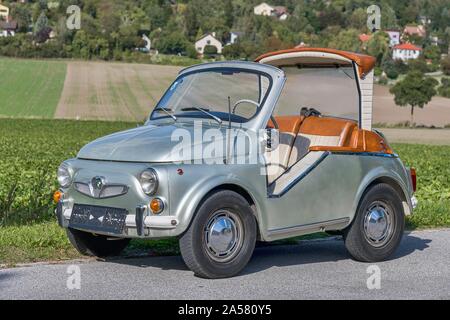 Oldtimer Puch 500 D, modifizierte Sacher, Baujahr 1974, 2 Zylinder, 493 ccm, 16 PS, 110 km/h, Österreich Stockfoto