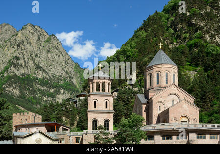 Dariali Kloster. Khevi-Kazbegi Region. Georgien, Kaukasus Stockfoto