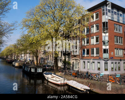 Reihenhäusern entlang Bloemgracht Canal, Jordaan, Amsterdam, Holland, Niederlande Stockfoto