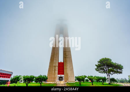 Blick auf die Cristo Rei Statue neben Lisboa, Portugal Stockfoto