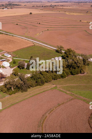 Luftaufnahme des ländlichen Ackerland in Mills County, Iowa, USA. Stockfoto