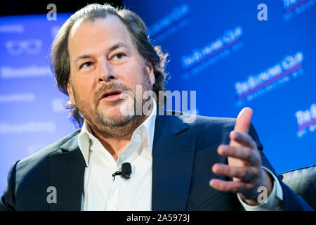 Marc Benioff, Chairman und Co-CEO von salesforce.com, Inc (Salesforce) spricht während einer Veranstaltung in Washington, D.C., am 18. Oktober 2019. Stockfoto