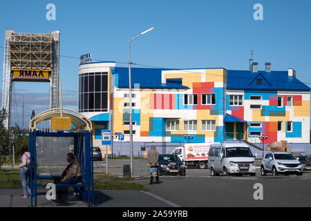 Farbenfrohe Gebäude in Salekhard, Sibirien, Russland Stockfoto