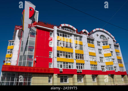 Farbenfrohe Gebäude in Salekhard, Sibirien, Russland Stockfoto