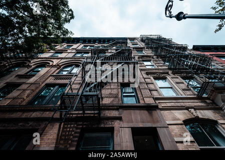 Blick auf den Notausgang in New York City Stockfoto