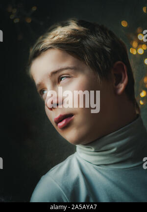 Porträt einer Blonder Teenager tragen ein Polo Shirt nesk. Stockfoto