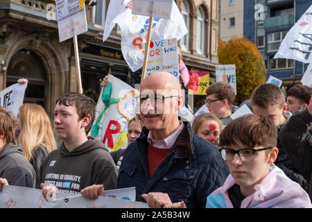 Glasgow, Schottland, Großbritannien. 19. Oktober, 2019. Stellvertretenden Ersten Minister von Schottland John Swinney MSP besucht die Who Cares? Schottland Rallye. Credit: Skully/Alamy leben Nachrichten Stockfoto