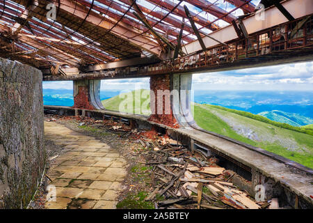 Buzludzha, sowjetischen Hauptquartier der kommunistischen Partei in Bulgarien, im Mai 2019 getroffen Stockfoto