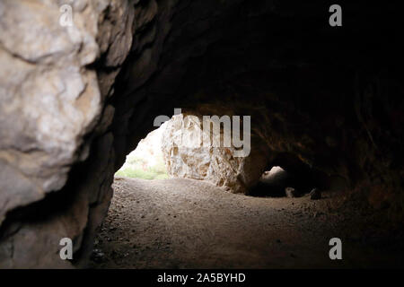 Los Angeles, die bathöhle in Bronson Canyon/Höhlen, Abschnitt der Griffith Park, Standort für viele Film- und TV-Show entfernt Stockfoto