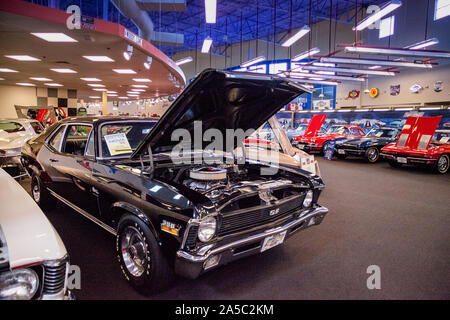 Punta Gorda, Florida, USA - Oktober 13, 2019: Schwarz 1970 Chevrolet Nova SS in das Muscle Car City Museum angezeigt. Redaktionelle Verwendung Stockfoto