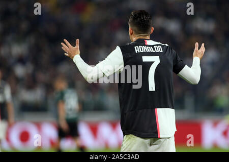 Torino, Italien. Okt, 2019 19. 7 Cristiano Ronaldo (juventus) während Juventus FC vs FC Bologna, italienische Fußball Serie A Männer-WM in Turin, Italien, 19. Oktober 2019 - LPS/Claudio Benedetto Credit: Claudio Benedetto/LPS/ZUMA Draht/Alamy leben Nachrichten Stockfoto