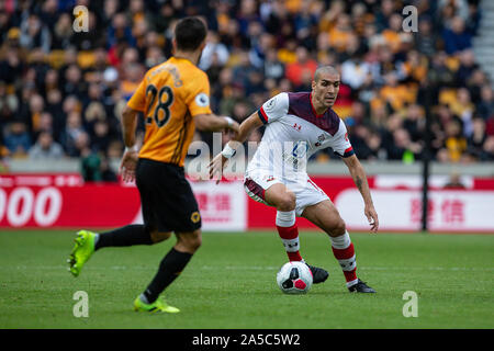 Wolverhampton, Großbritannien. 19. Okt 2019. Oriol Romeu von Southampton während der Premier League Match zwischen Wolverhampton Wanderers und Southampton an Molineux, Wolverhampton am Samstag, den 19. Oktober 2019. (Credit: Alan Hayward | MI Nachrichten) das Fotografieren dürfen nur für Zeitung und/oder Zeitschrift redaktionelle Zwecke verwendet werden, eine Lizenz für die gewerbliche Nutzung Kreditkarte erforderlich: MI Nachrichten & Sport/Alamy leben Nachrichten Stockfoto