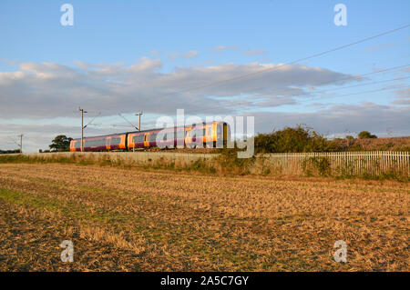 West Midlands Railway Class 172 Turbostar Diesel Multiple Unit Pässe Milton Malsor auf das Northampton Schleife Stockfoto