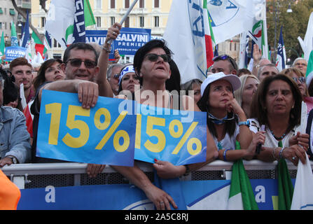 Rom, Italien. Okt, 2019 20. Rom, 'italienische Stolz' League Demonstration gegen die Conte abgebildeten Regierung: Credit: Unabhängige Fotoagentur/Alamy leben Nachrichten Stockfoto