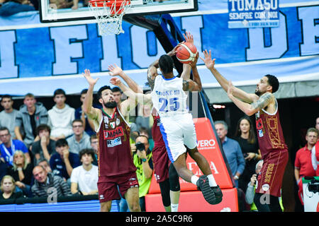 Charles Cooke III der De Longhi De Longhi Treviso Treviso während Warenkorb vs Umana Reyer Venezia, Treviso, Italien, 19 Okt 2019, Basketball italienische Basketb Stockfoto