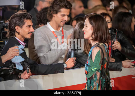 Roma, Italien. Okt, 2019 19. Michelle Dockery nimmt am roten Teppich die ''Downton Abtei'' während des 14 Rom Film Fest. Credit: Gennaro Leonardi/Alamy leben Nachrichten Stockfoto
