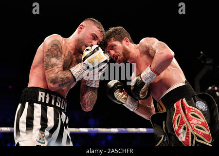 Newcastle, UK. Okt, 2019 19. Robbie Davies Jr vs Lewis Ritson - Super-Lightweight Wettbewerb während Robbie Davies JR vs Lewis Ritson an Utilita Arena am Samstag, den 19. Oktober 2019 in Newcastle, Großbritannien. Credit: Taka G Wu/Alamy leben Nachrichten Stockfoto