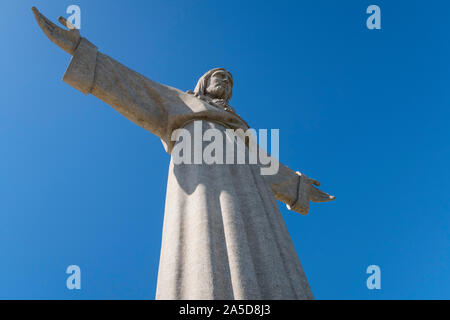 Heiligtum von Christus, dem König, aka Cristo Rei Statue mit Blick auf Lissabon, in Almada, Portugal Stockfoto