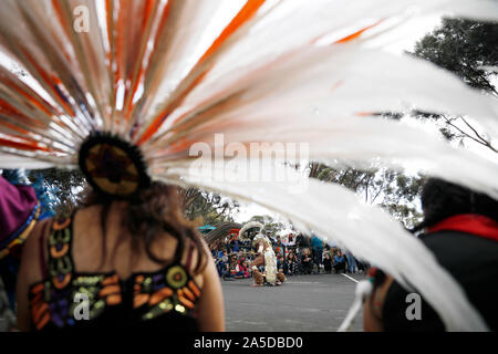 San Francisco, USA. Okt, 2019 19. Künstler während einer Herbst Partei in Menlo Park von Carlifornia, die Vereinigten Staaten, Oktober 19, 2019. Credit: Li Jianguo/Xinhua/Alamy leben Nachrichten Stockfoto