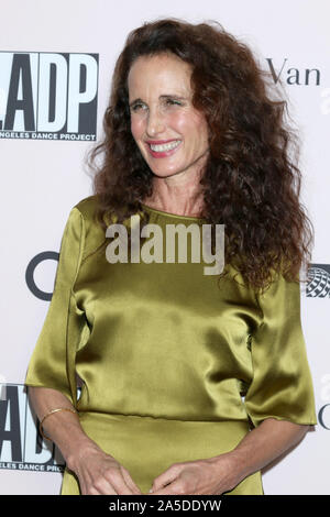 Oktober 19, 2019, Los Angeles, CA, USA: LOS ANGELES - OKT 3: Andie MacDowell bei der L.A. Tanzprojekt jährliche Gala am Hauser & Wirth am 3. Oktober 2019 in Los Angeles, CA (Credit Bild: © Kay Blake/ZUMA Draht) Stockfoto