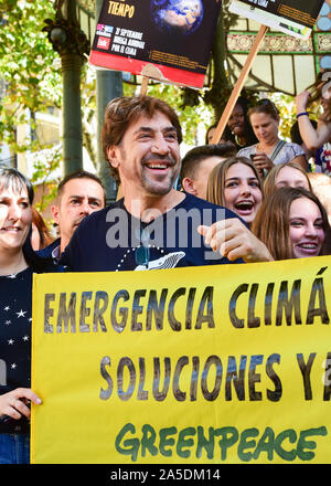 Während des Internationalen Filmfestivals San Sebastián (Spanien) nahm Javier Bardem am 27. September 2019 an einem Greenpeace-Protest Teil. Stockfoto