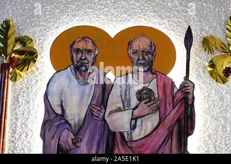 St. Simon und Judas Thaddäus auf tha Altar der Kirche von Saint Blaise, Zagreb, Kroatien. Stockfoto