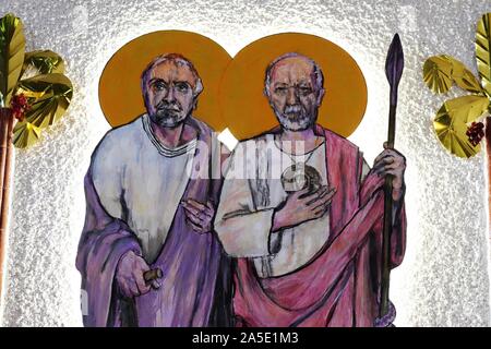 St. Simon und Judas Thaddäus, auf dem Altar der Kirche von Saint Blaise, Zagreb, Kroatien. Stockfoto