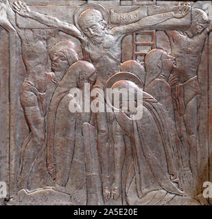 Kreuzigung, Altar des Heiligen Herzen Jesu in der Kirche des Heiligen Blasius, Zagreb, Kroatien. Stockfoto