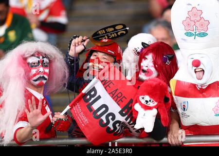 Tokio, Japan. Okt 2019 20. Japan Fans vor dem 2019 Rugby World Cup Viertelfinale Spiel zwischen Japan und Südafrika in Tokyo im Stadion in Tokio, Japan am 20. Oktober 2019. Credit: yohei Osada/LBA SPORT/Alamy leben Nachrichten Stockfoto