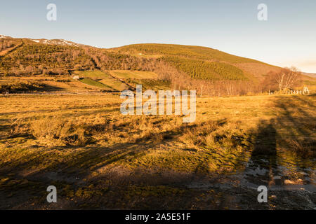 Degana - Villablino, Spanien. Der Puerto de Cerredo, einem Pass in 1359 m an der Grenze zu Kastilien und Leon und dem Fürstentum Asturien Stockfoto