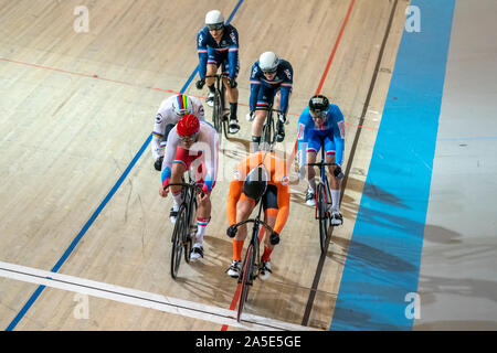 Harrie Lavreysen NED gewinnt die Mens Keirin während der uec Titel Radfahren Europäische Meisterschaft am Oktober, 19 2019 in Apeldoorn, Niederlande. (Foto von SCS/Sander Chamid Stockfoto