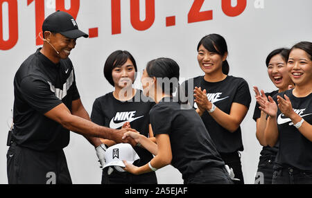 Tokio, Japan. Okt, 2019 20. Tiger Woods nimmt an Workshop der Veranstaltung 'Tiger ist zurück" an der Meiji-Universität in Tokyo, Japan am Sonntag, 20. Oktober 2019. Foto von Mori Keizo/UPI Quelle: UPI/Alamy leben Nachrichten Stockfoto