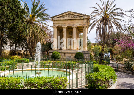 Valletta ist eine wunderschöne historische Stadt und andere bezaubernde Orte auf der Insel Malta. Stockfoto