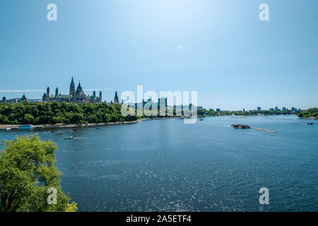 Eine Ansicht von Alexandra Brücke während des Tages, Ottawa, Kanada Stockfoto